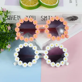 Детские солнцезащитные очки Flower Daisy Детские солнцезащитные очки для мальчиков и девочек, солнцезащитные очки для летнего бассейна, Пляжная вечеринка, модные защитные очки для детей