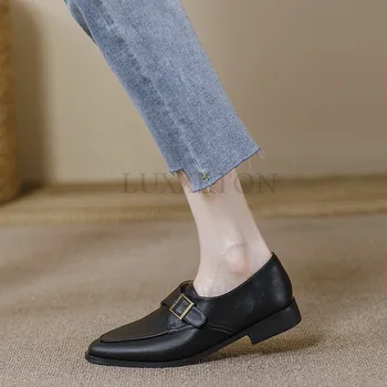 Маленькие кожаные туфли в стиле ретро, женские летние и осенние, новый стиль, с металлической пряжкой, с толстым носком на низком каблуке